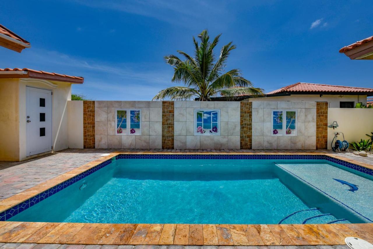 Villa Swiss Paradise With Private Pool Palm Beach Exterior foto